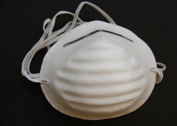 Ne becsülje le a munkavédelmi pormaszk hasznosságát!