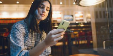 Szórakozással, utazással kapcsolatos tippek, amelyeket otthonról is megtehet!