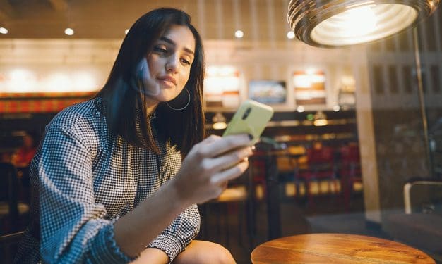 Szórakozással, utazással kapcsolatos tippek, amelyeket otthonról is megtehet!