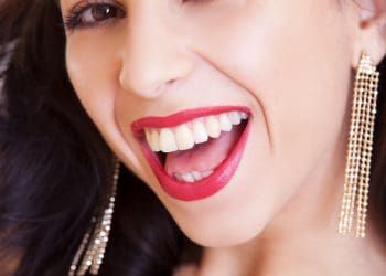 Útmutató a gyöngyhorgoláshoz: szükséges kellékek kezdőknek