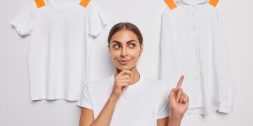 Munkás póló: szükséges vagy opcionális? Most kiderül!